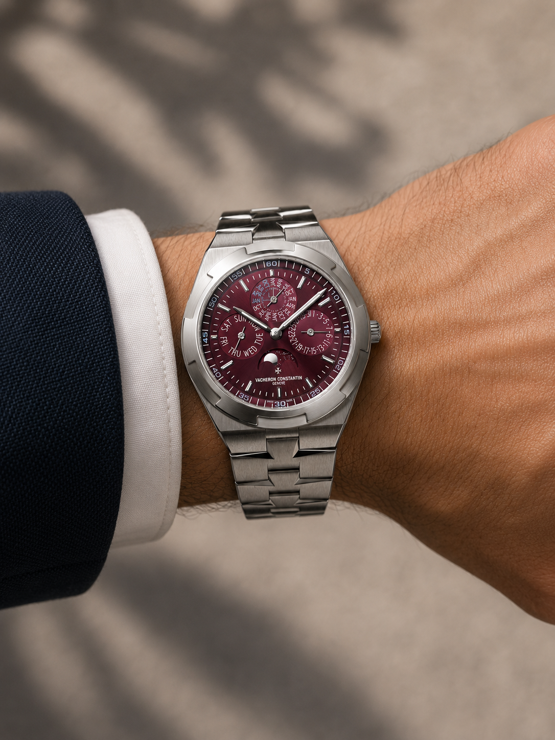 Tourbillon Éternel Hover